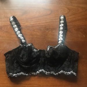 Victoria’s Secret bra 34A/B